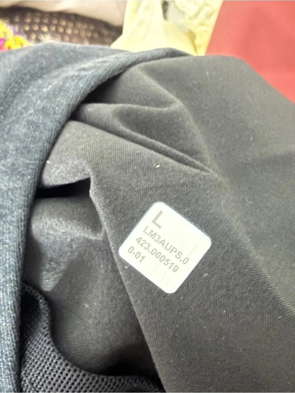 Lululemon Athletica Pullover L